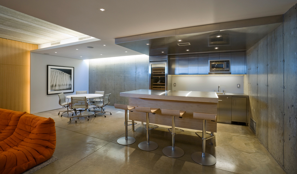 House on Lake Okoboji / Min | Day © Paul Crosby Architectural Photography