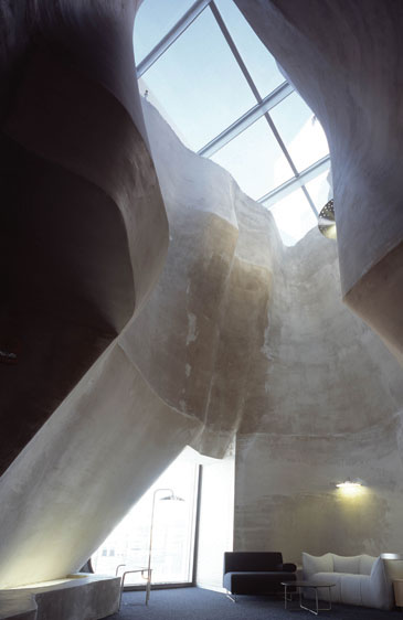 Simmons Hall at MIT/ Steven Holl