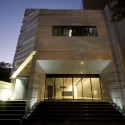 Commercial-Office Building © Parham Taghioff