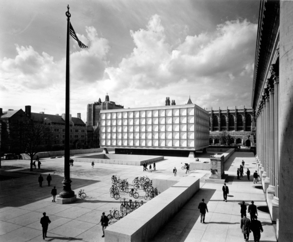 AD Classics: Beinecke Rare Book and Manuscript Library / Skidmore, Owings, & Merrill
