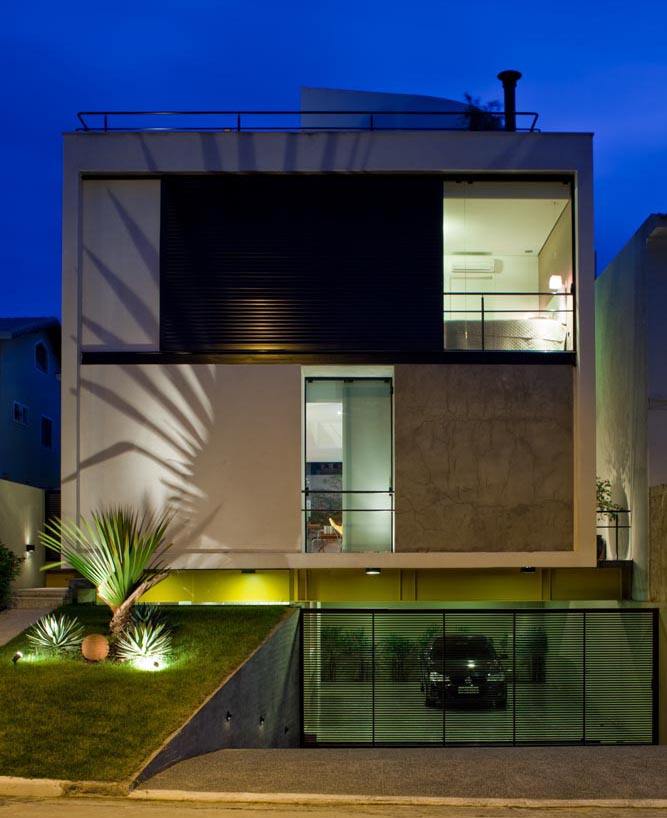 Mirante do Horto House / Flavio Castro