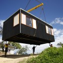 DonovanHill_Straddie6crane © Donovan Hill