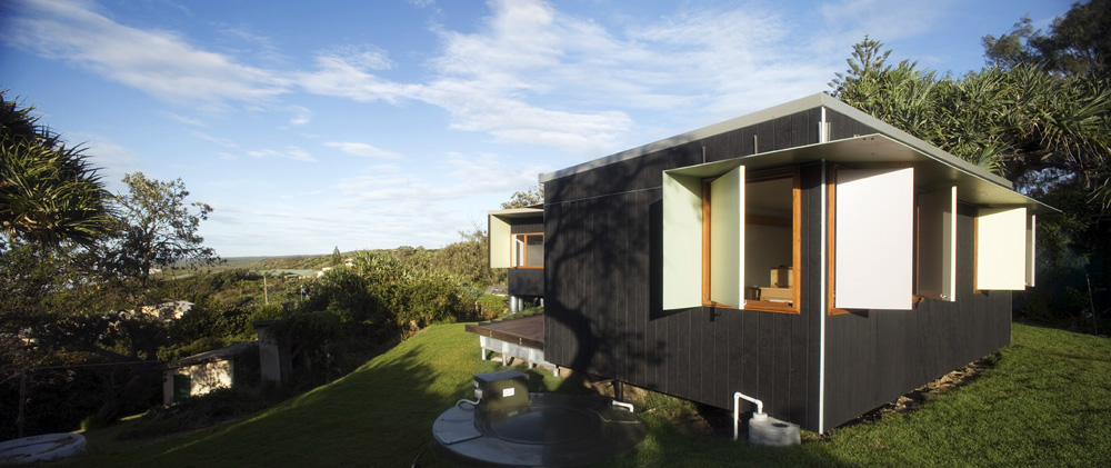Happy Haus / Donovan Hill
