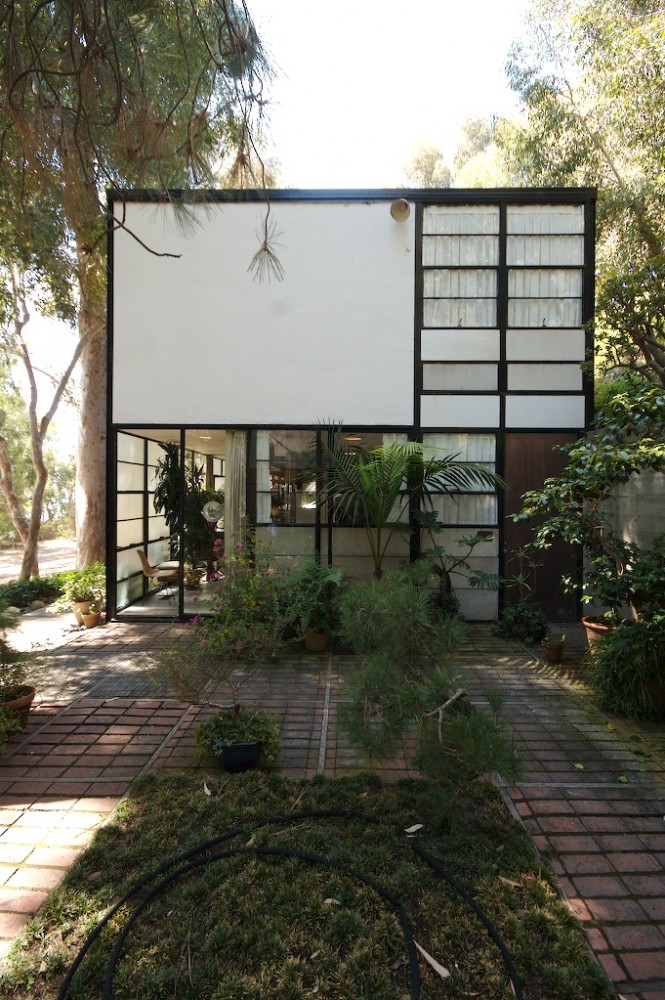 AD Classics: Eames House / Charles and Ray Eames