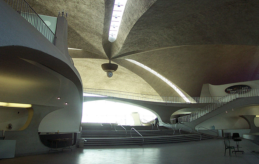 AD Classics: TWA Terminal / Eero Saarinen