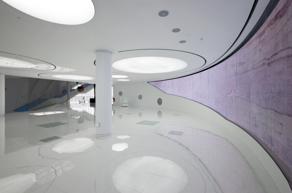 Kring Kumho Culture Complex / Unsangdong Architects