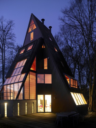 House VVDB / dmvA