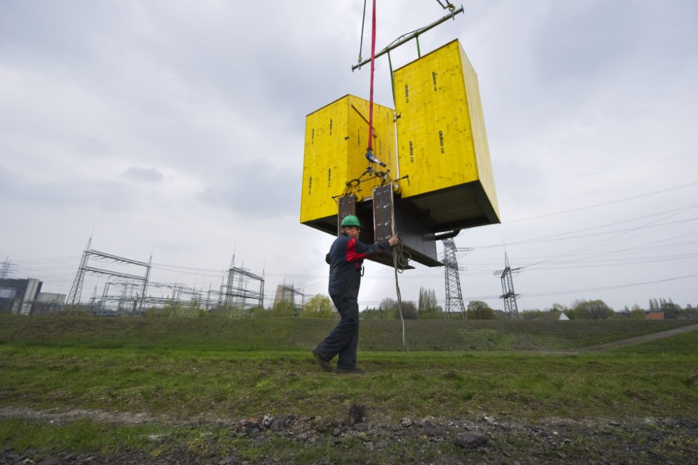 Between the Waters: The Emscher Community Garden / Marjetica Potrc and Ooze