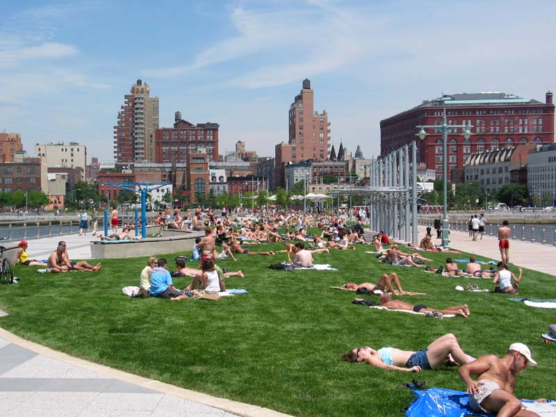New Yorkers Claim Their Waterfront