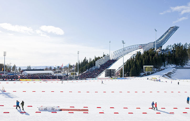 New Holmenkollen Beacon / JDS