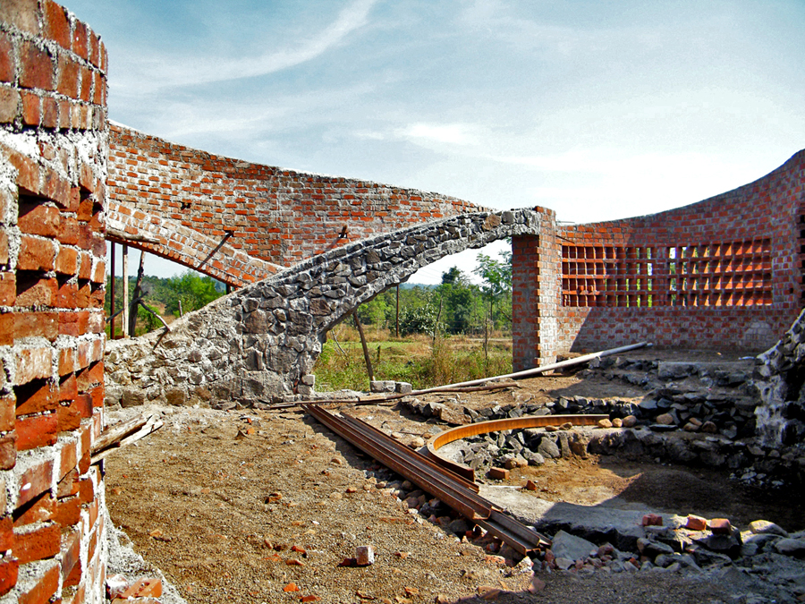 In Progress: Brick House / iStudio Architecture