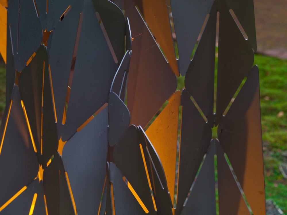 Field Rupture / VeeV Design