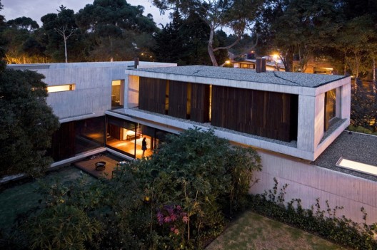 Twin Houses - Felipe Gonzalez-Pacheco