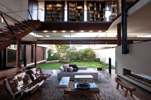 Twin Houses - Felipe Gonzalez-Pacheco