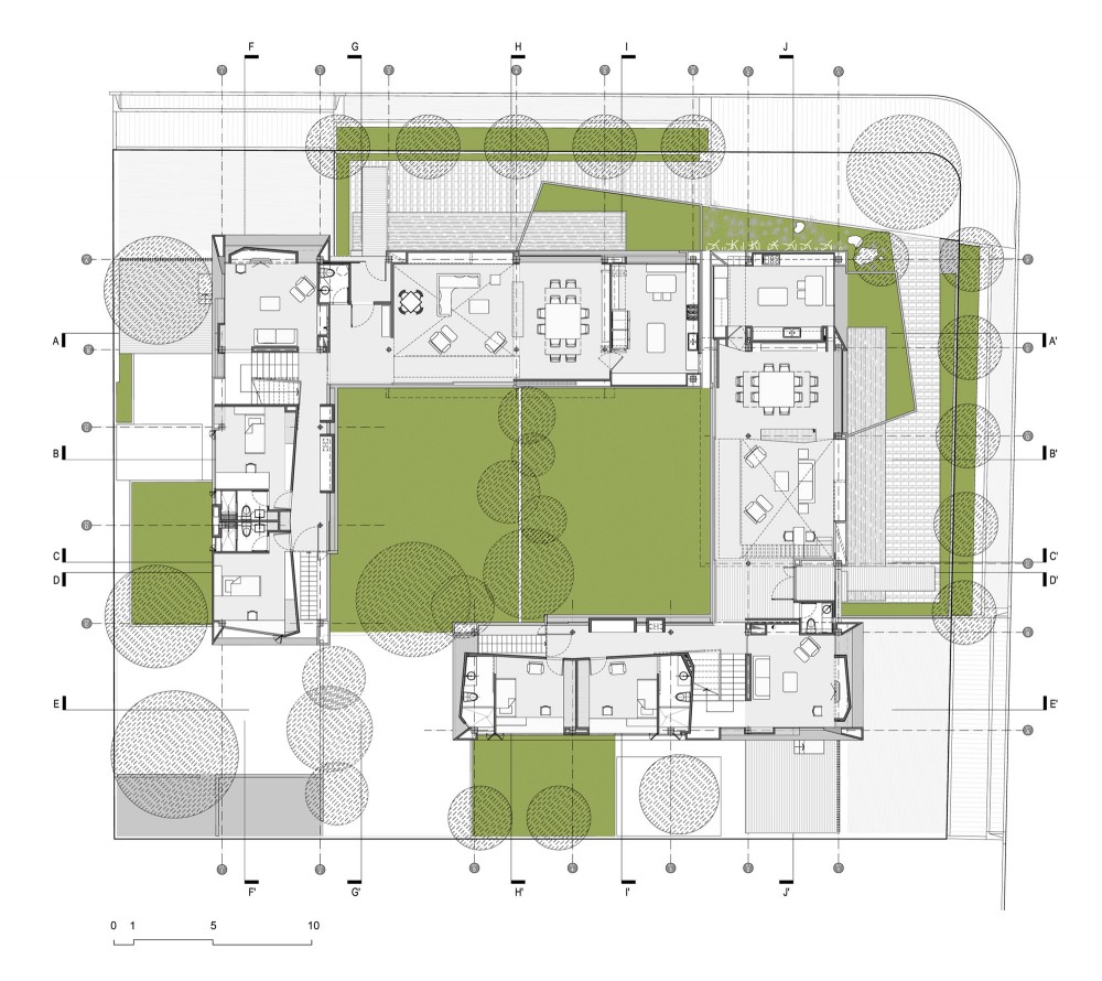 Twin Houses / Felipe Gonzalez-Pacheco