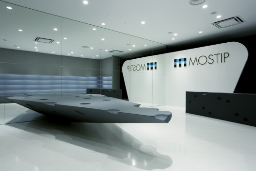 Mostip Store Moonwalk - EASTERN Design Office