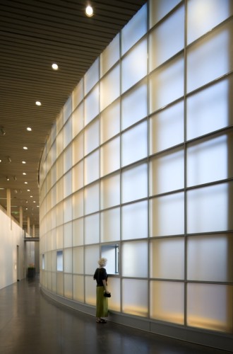 The Lightcatcher at Whatcom - Olson Kundig Architects