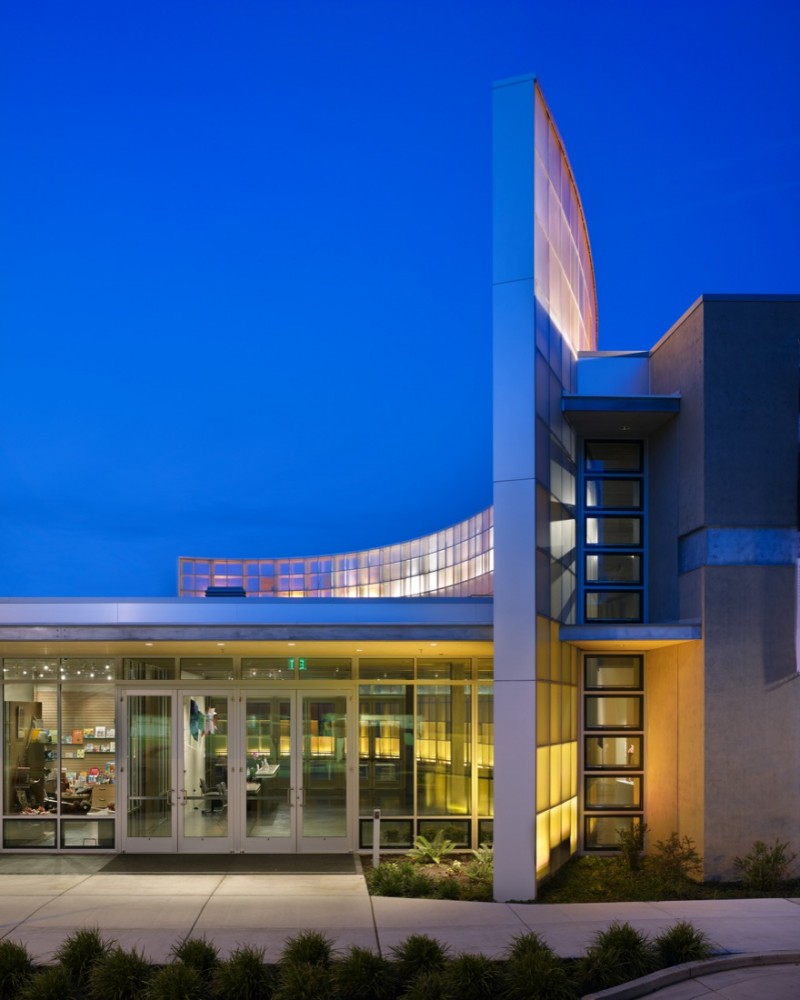 The Lightcatcher at Whatcom / Olson Kundig Architects