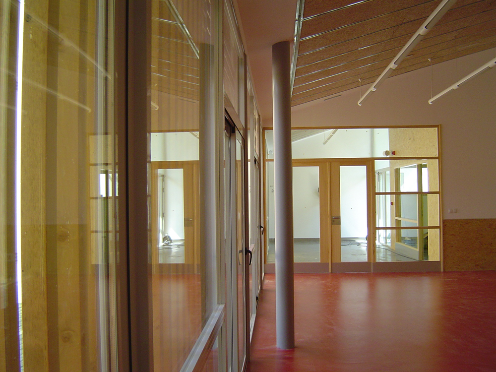 San Miguel Arcangel School / a3gm