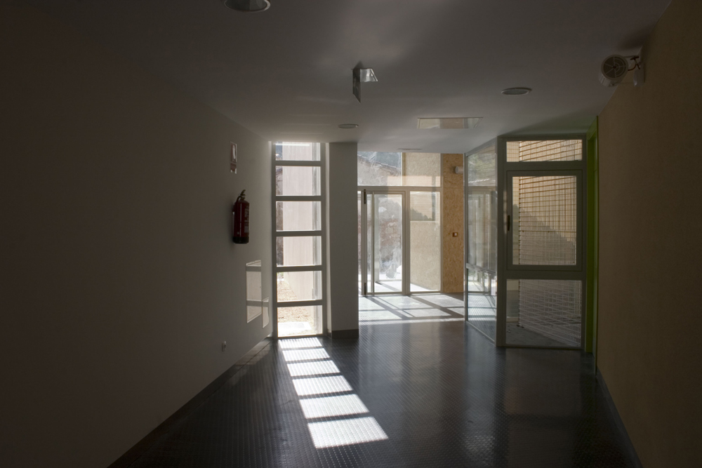 San Miguel Arcangel School / a3gm