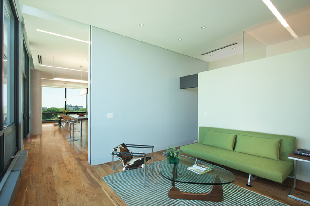 Interiors - Uptown Penthouse - ALTUS Architecture + Design © Dana Wheelock