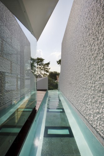 Wall House - Formwerkz Architects