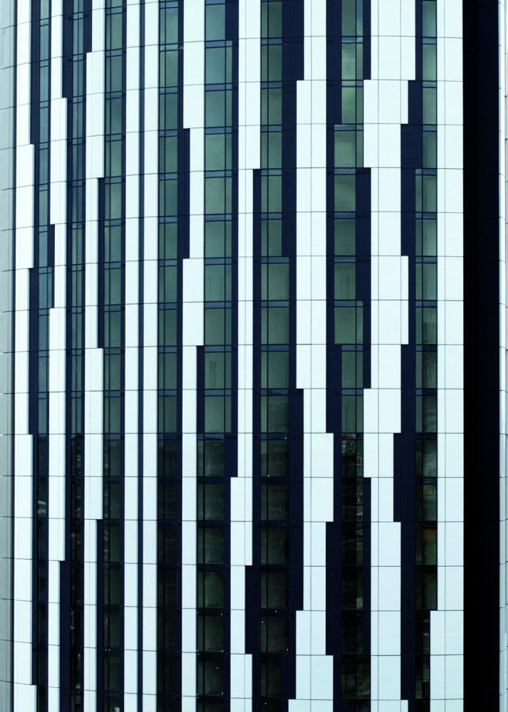 Strata SE1 - BFLS © BFLS