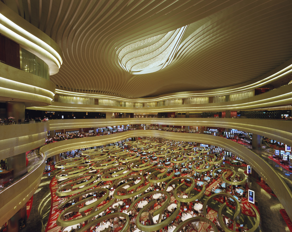 Marina bay sands gambling age