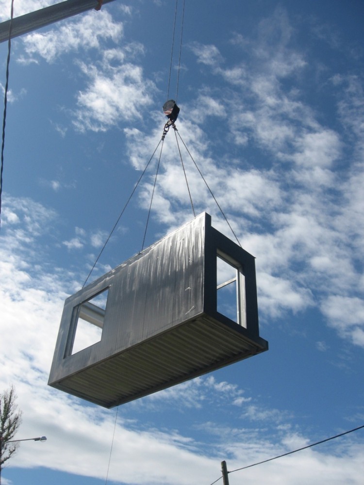 House - Prefabricated Nature - MYCC assembly process