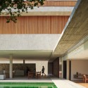 Concrete - House 6 - Marcio Kogan Concrete - House 6 - Marcio Kogan © Pedro Kok