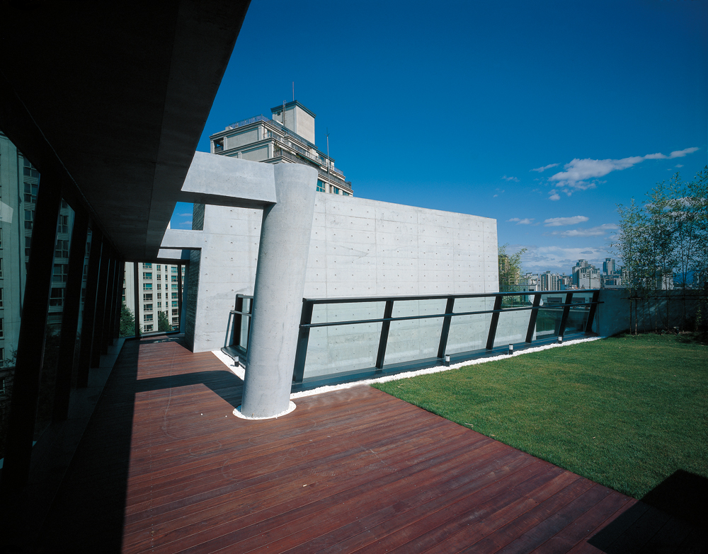 M+ / HAHN Design