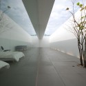 Minimalist House - Shinichi Ogawa & Associates Minimalist House - Shinichi Ogawa & Associates © Courtesy of Shinichi Ogawa & Associates