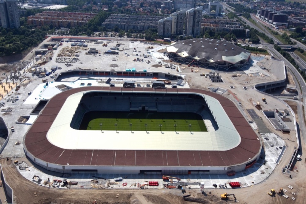 Football Stadium of Sports Park Stožice / SADAR + VUGA