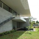 Institutional - Aon Insurance Headquarters - SPASM Design Architects © Courtesy of SPASM Design Architects