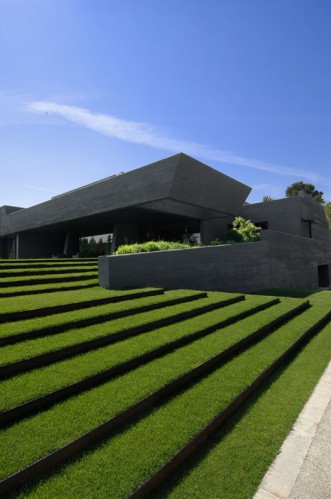 Concrete House II - A-cero