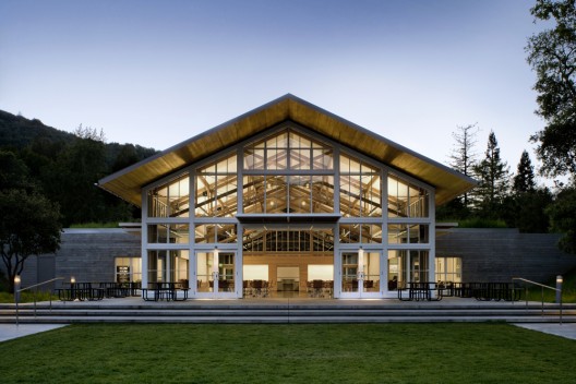 Branson School Student Commons - Turnbull Griffin Haesloop