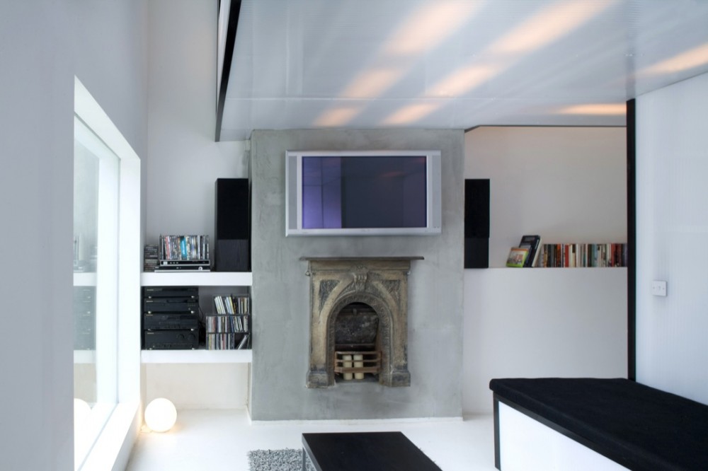 Plastic House / Architecture Republic