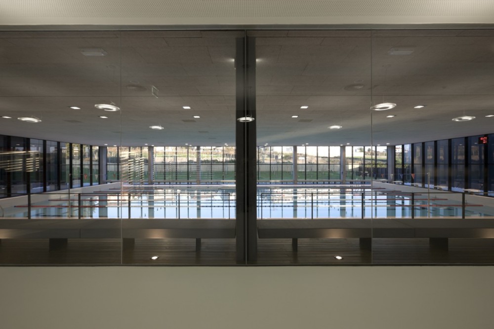 Riberão Swimming Pools / Pitagoras Arquitectos