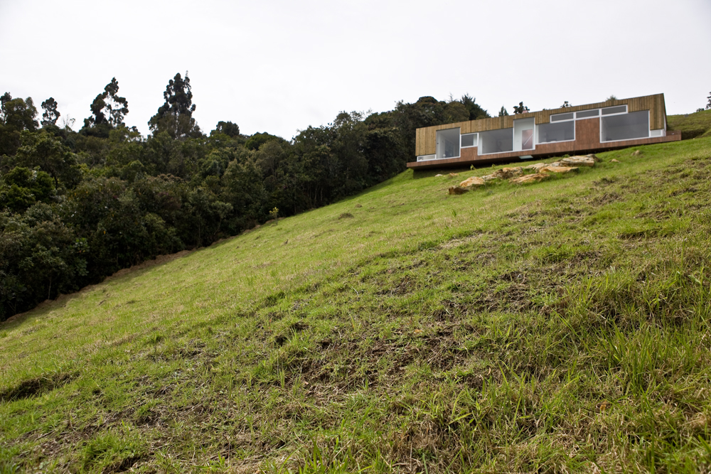 Santa Elena House / Antonio Sofan