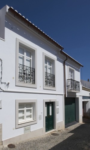 Camachinhos House - Studio ARTE - SMS Arquitetos