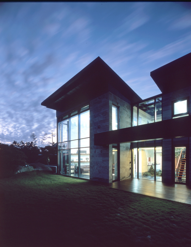 P House / HAHN Design
