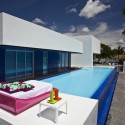 Sinu River House - Antonio Sofan