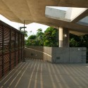 House in Ubatuba - SPBR Arquitetos © Nelson Kon