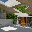 House in Ubatuba - SPBR Arquitetos © Nelson Kon