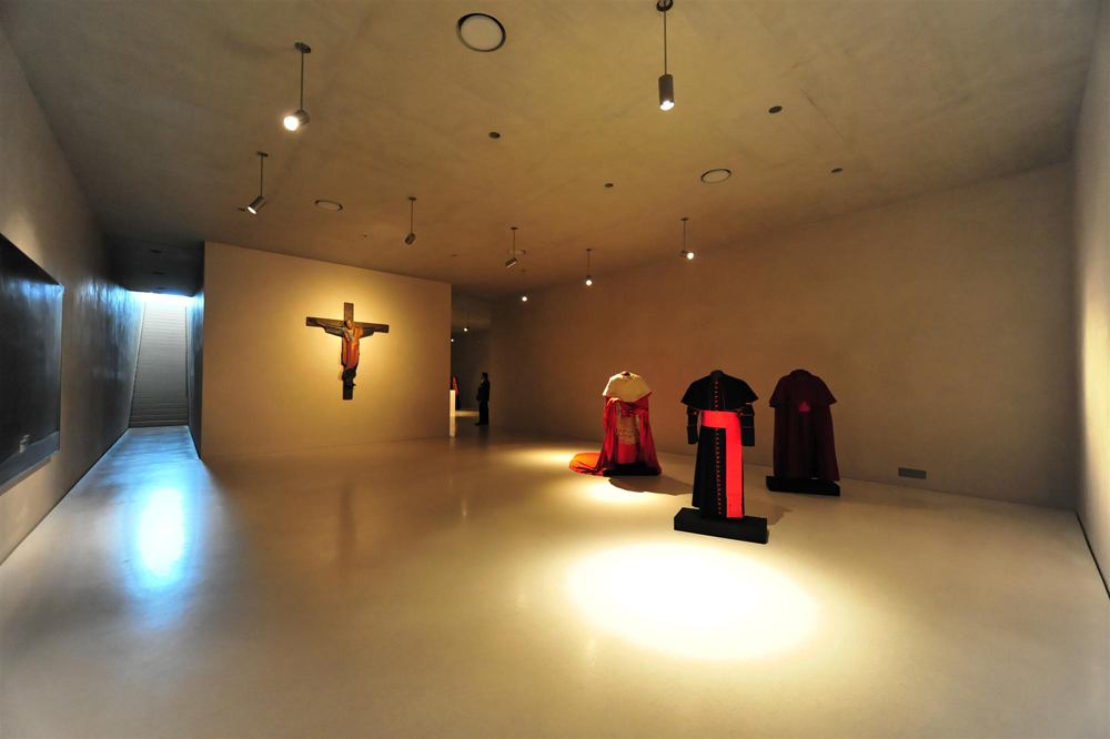 Kolumba Museum / Peter Zumthor
