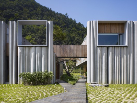 Hanil Visitors Center & Guest House - BCHO Architects