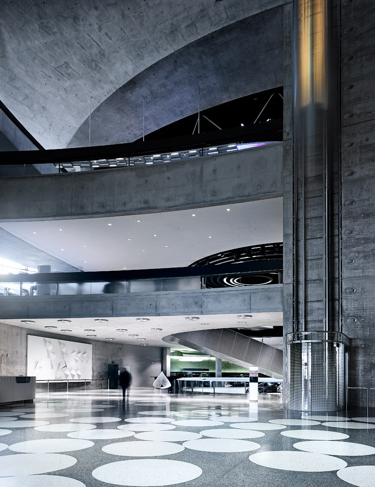 Mercedes Benz Museum / UN Studio, photos by Michael Schnell