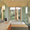 House - Mill Valley Hillside - McGlashan Architecture © Courtesy of McGlashan Architecture