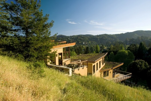 House - Mill Valley Hillside - McGlashan Architecture