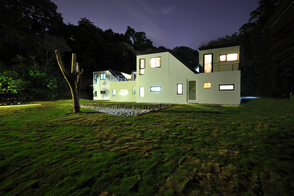 Terrace Villa - Solid Space Atelier © Courtesy of Solid Space Atelier